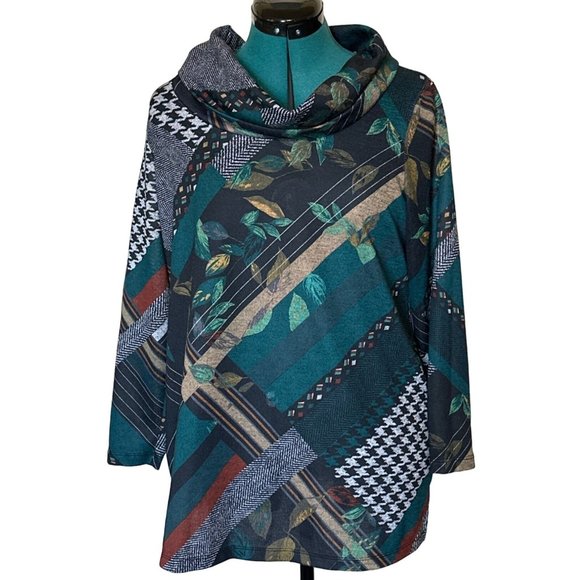 Christopher & Banks Petite Cowl Neck Top Polyester Blend Geometric Women Size PL - Picture 1 of 14